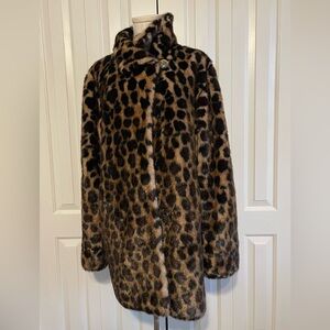 Vintage OLYMPIA Beautiful Leopard Print Faux Fur Jacket, Size M